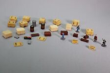 ZZ120 Diorama Model Train H Box Lot Can Plastic Character