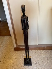 STATUETTE AFRICAINE - BOIS
