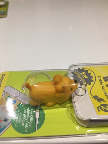 Lion roar mignon câble - lion,