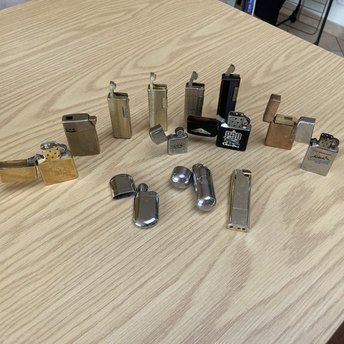 Lot briquets anciens - de,