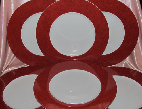 Série assiettes de - 6,