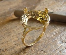 Monture bague pièce or 10 Francs Napoléon sur panier arabesque avec griffes