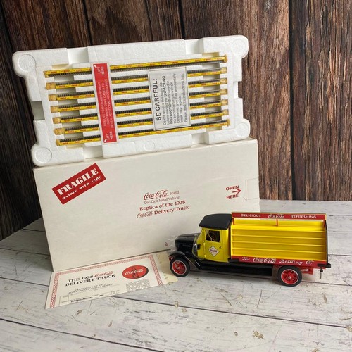 Danbury mint coca cola - danbury,