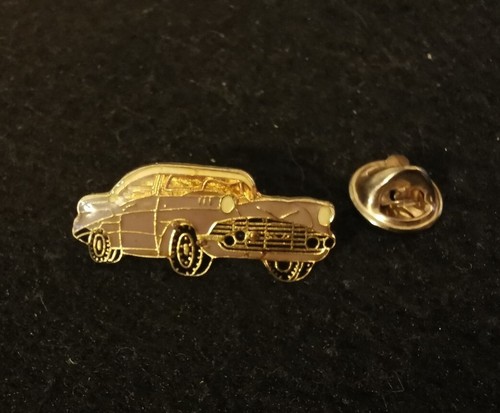 Pin vieille voiture - vieille,