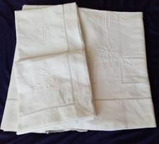 Linge ancien : drap + 2 taies