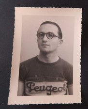photo cycliste PEUGEOT