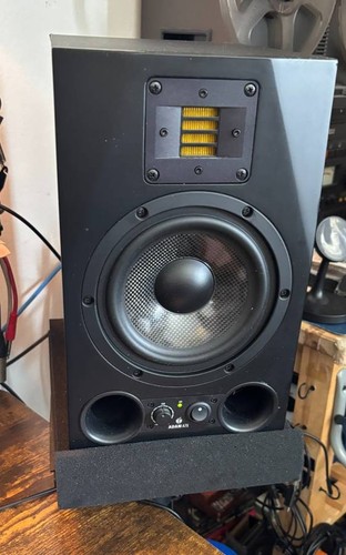 Adam a7x studio monitors - monitors,