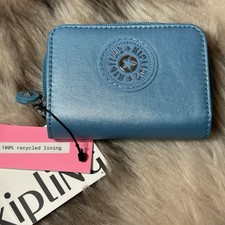 NWT Kipling Tops Zip Around