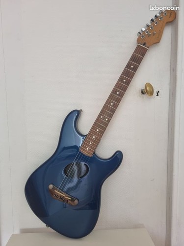 Guitar fender acoustasonic - guitar,