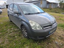 Moteur TOYOTA COROLLA VERSO 2