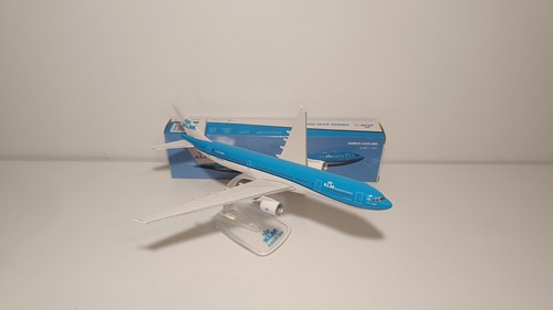 Maquette avion airbus a330 - d'avion,