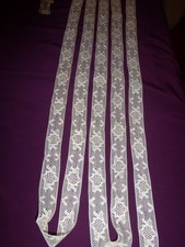 ANTIQUE GENUINE LACE BIN BETWEEN TWO SPINDLES 430 cm (1900)