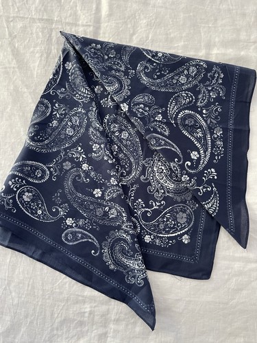 Foulard homme carré bleu