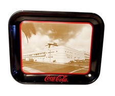 Plateau Coca-Cola Bottling Company Los Angeles 1989 Collector's Club Internation