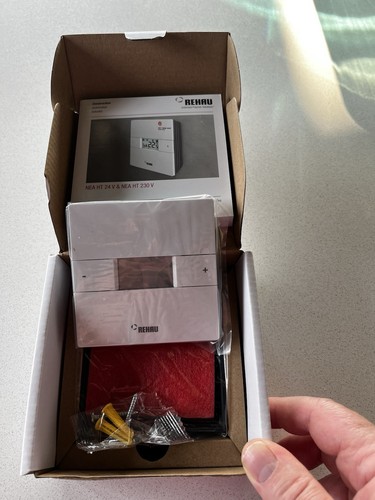 Vends rehau nea 230v - nea,