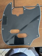Fender Mustang Bass pickguard Black
