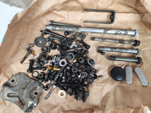 Lot visserie yamaha 125 - lot, –