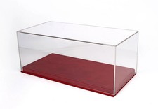 Vitrine plexiglas avec socle