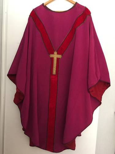 Ancienne chasuble tissu fluide
