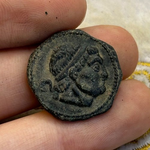 Ancienne pièce monnaie - de,