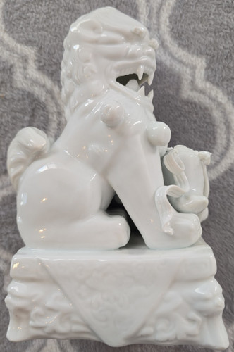 White porcelain blanc chine - white, de