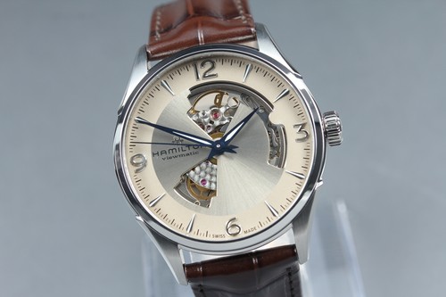 Avec boîte papier montre - [avec, papier]