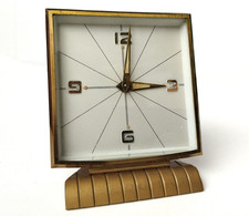Ancienne petite horloge de