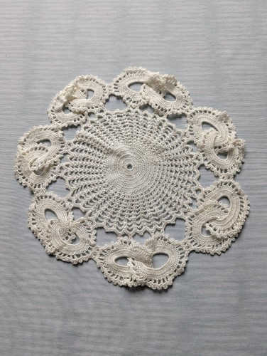 Napperon rond crochet fait - au,