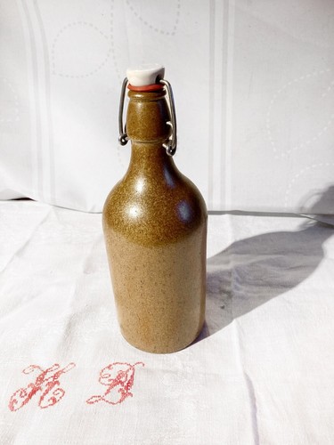 Bouteille grès marron pour - en,