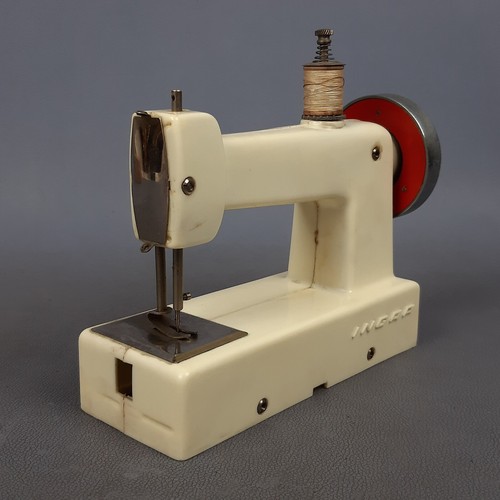 Machine coudre jouet - machine,