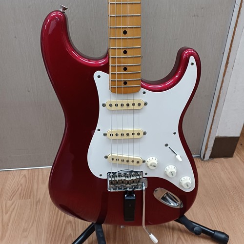 Stratocaster - (fender,