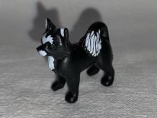 Playmobil black and white Chihuahua dog house castle animals