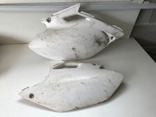 COQUE CACHE ARRIERE PLASTIQUE