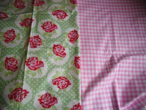 Coupons tissu fleurs rose - fleurs,
