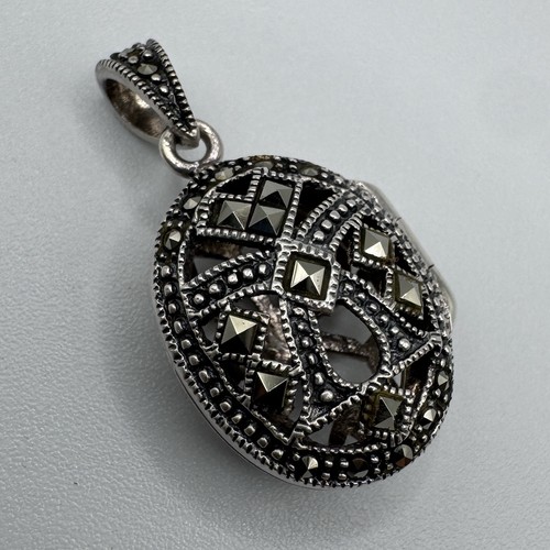 Pendentif porte relique - pendentif,