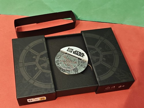 Lego médaille star wars death - star,