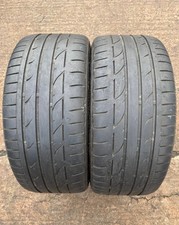 Pneus D'Été 245/35 R19 93Y