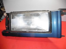 Phare complet coté droit pour