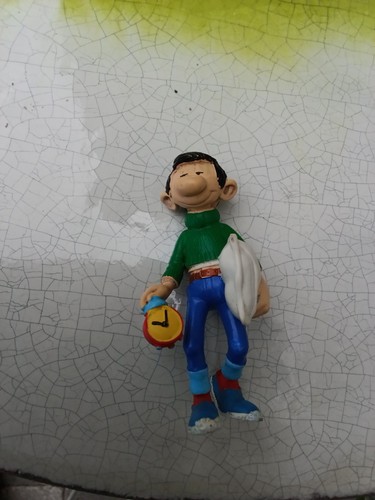 Figurine gaston lagaffe pvc - en,