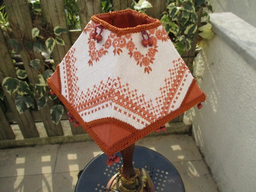 Abat jour artisanal broderies - abat-jour,