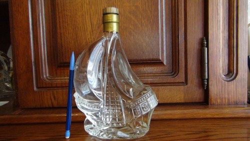Bouteille forme bateau - bouteille,