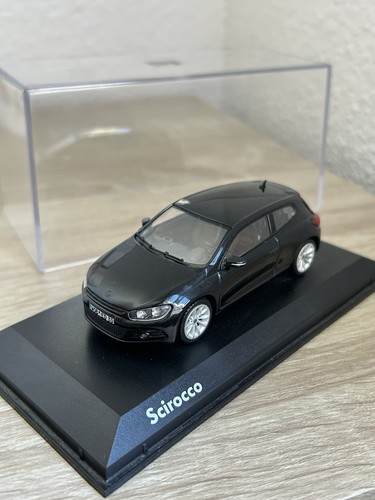 R1856 voiture miniature - voiture,