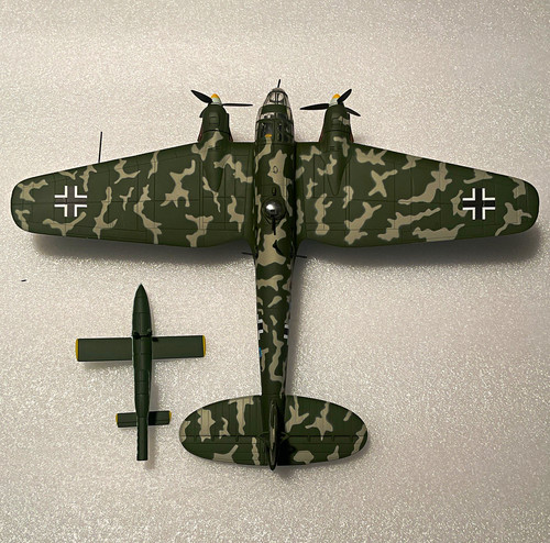 Corgi heinkel 111h w - heinkel, w/