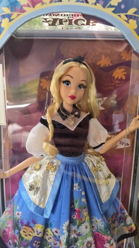 Poupée alice aux pays des - pays,