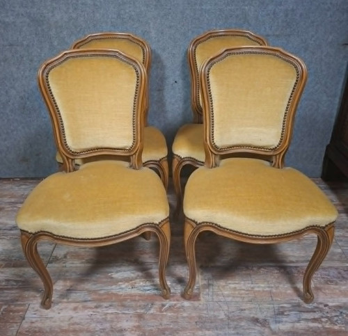 Ensemble quatre chaises - de,