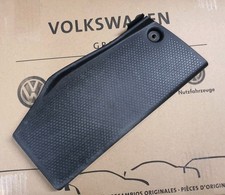 1J1864777A Repose Pied