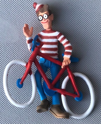 Figurine est charly mh - est,