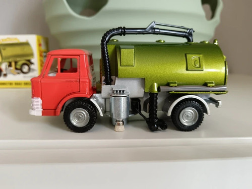 Dinky toys ford d 800 - dinky,