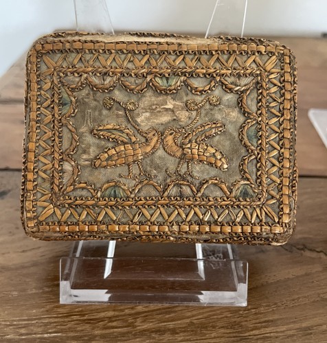 Boîte broderie paille - en,