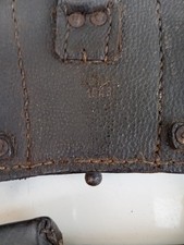 Paire De Cartouchière